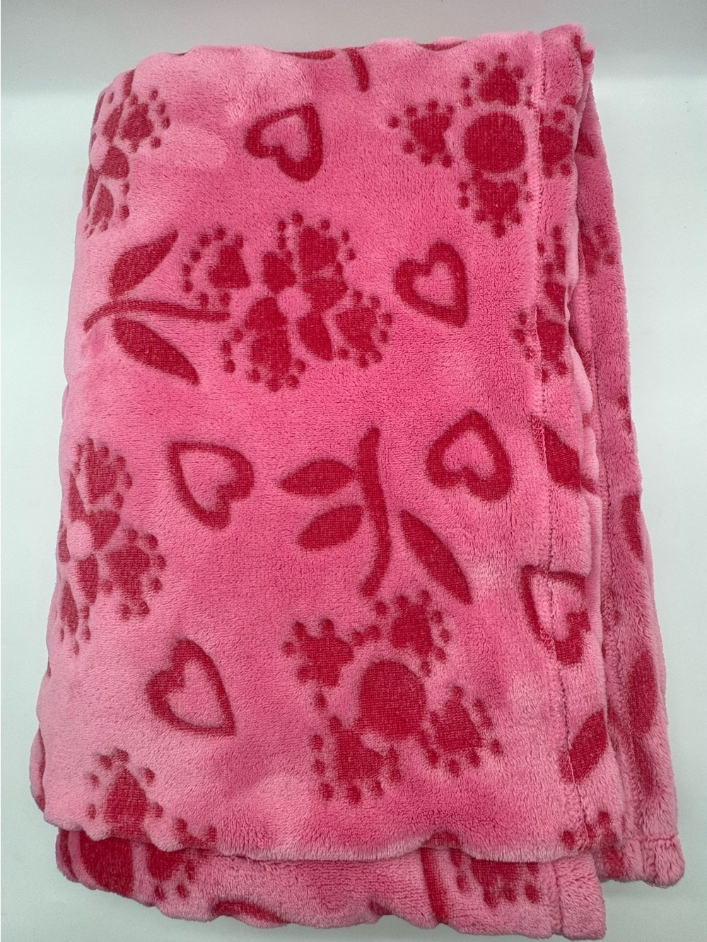 Vera Bradley Pink Hearts Cozy Fleece Blanket